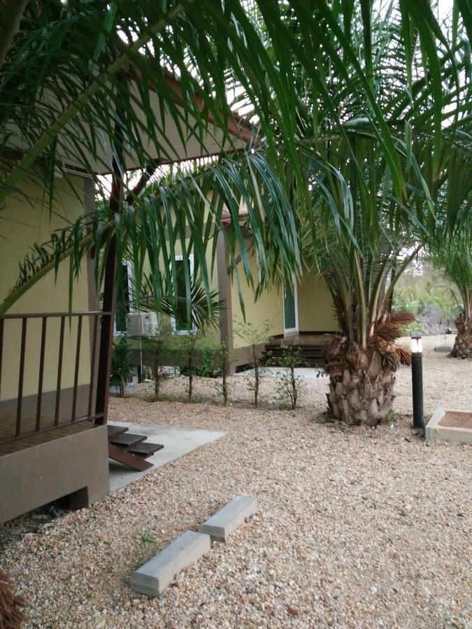 Tha Ma Lai Hotel Langu Exterior foto
